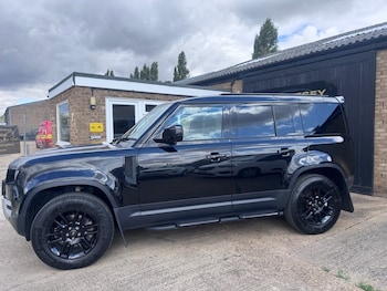 Used Land Rover Defender 2024 for sale - 75264830: Photo