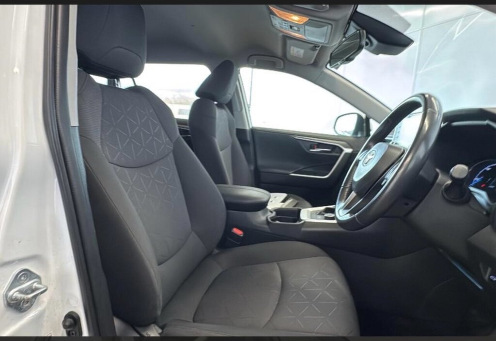 Used Toyota RAV4 2021 for sale - 78083061: Photo 4