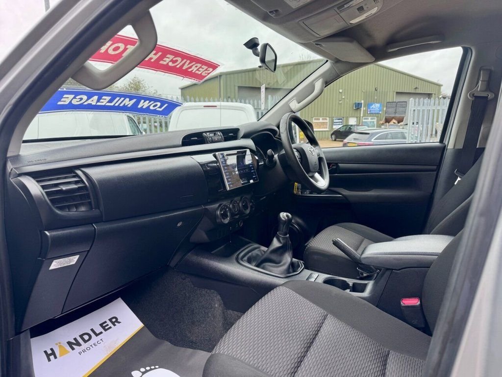 Used Toyota Hilux 2020 for sale - 77407996: Photo 17