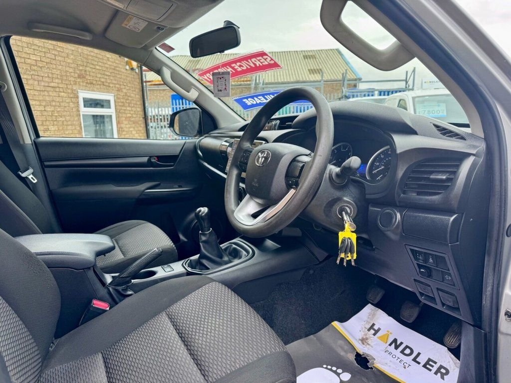 Used Toyota Hilux 2020 for sale - 77407996: Photo 7
