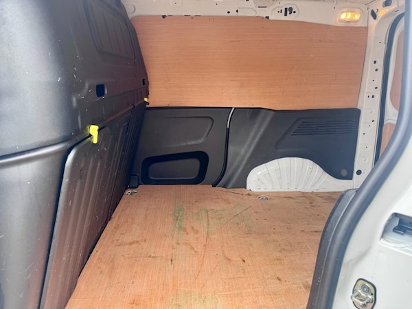 Used Vauxhall Combo 2019 for sale - 75654584: Photo 12