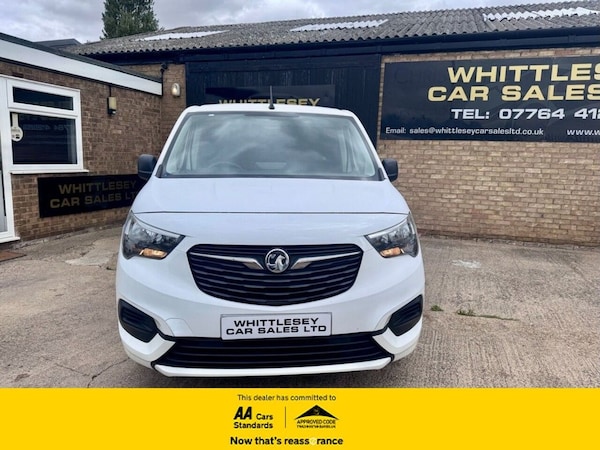 Used Vauxhall Combo 2019 for sale - 75654584: Photo 2