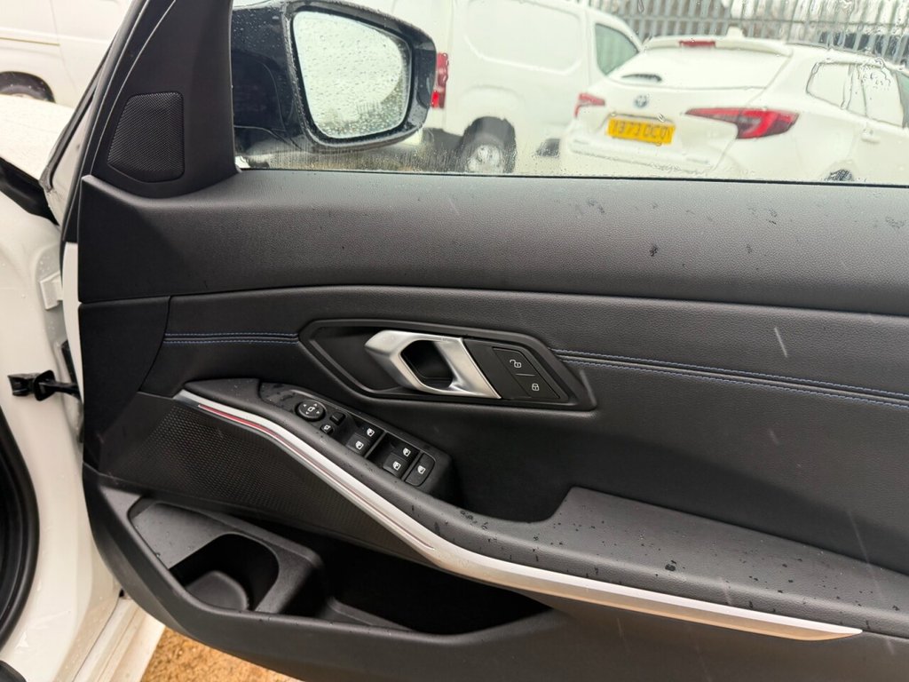 Used BMW 3 Series 2024 for sale - 77408608: Photo 16