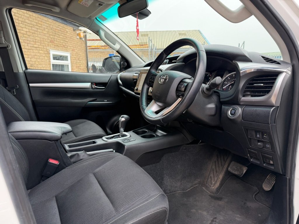 Used Toyota Hilux 2021 for sale - 77498924: Photo 14