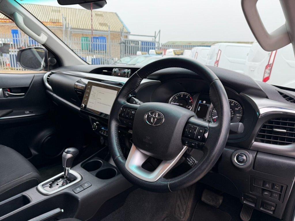 Used Toyota Hilux 2021 for sale - 77498924: Photo 15