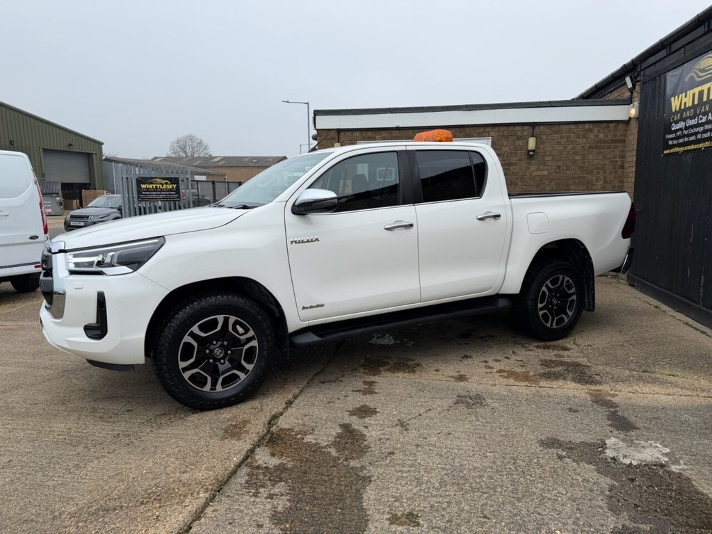 Used Toyota Hilux 2021 for sale - 77498924: Photo 7