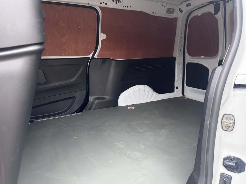Used Vauxhall Combo 2020 for sale - 77407683: Photo 16
