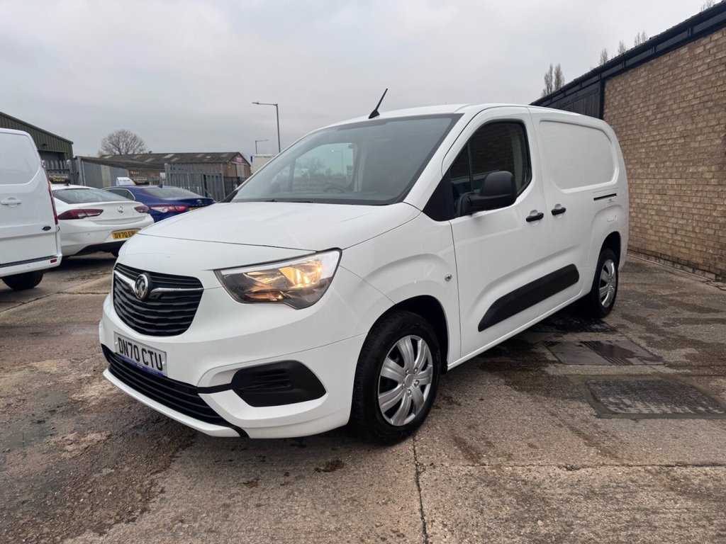 Used Vauxhall Combo 2020 for sale - 77407683: Photo 3