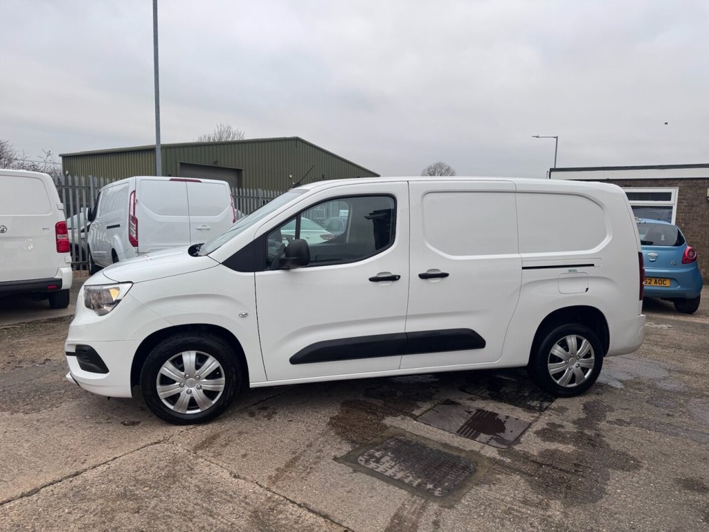 Used Vauxhall Combo 2020 for sale - 77407683: Photo 4
