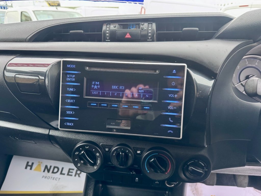 Used Toyota Hilux 2020 for sale - 76509894: Photo 19