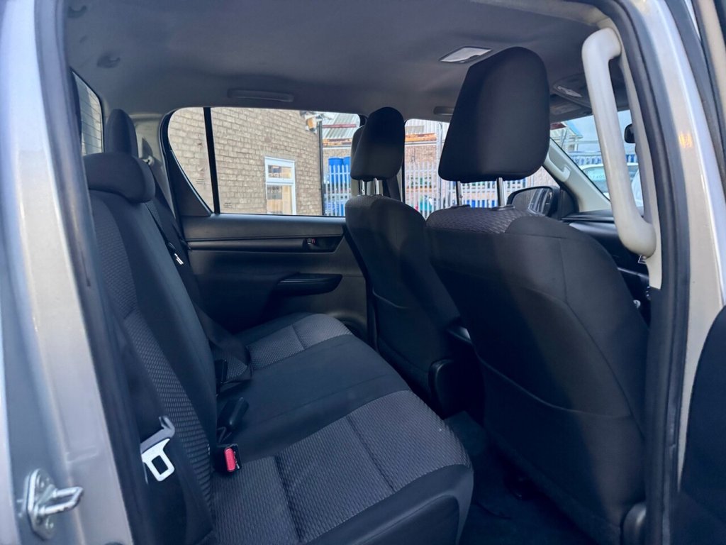 Used Toyota Hilux 2020 for sale - 76509894: Photo 9
