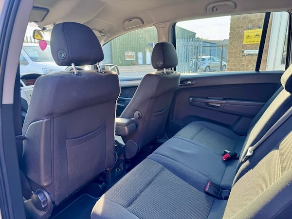 Used Vauxhall Zafira 2010 for sale - 75433387: Photo 12