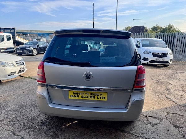 Used Vauxhall Zafira 2010 for sale - 75433387: Photo 5