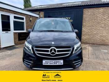 Used Mercedes-Benz V-Class 2017 for sale - 74752605: Photo