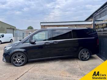 Used Mercedes-Benz V-Class 2017 for sale - 74752605: Photo