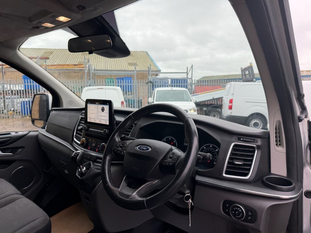 Used Ford Tourneo Custom 2018 for sale - 77407813: Photo 11