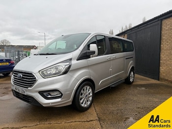 Used Ford Tourneo Custom 2018 for sale - 77407813: Photo