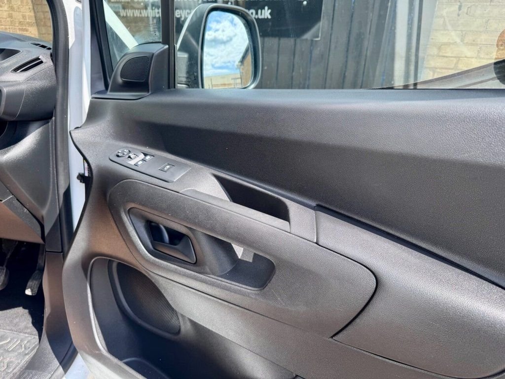 Used Vauxhall Combo 2021 for sale - 77408003: Photo 11