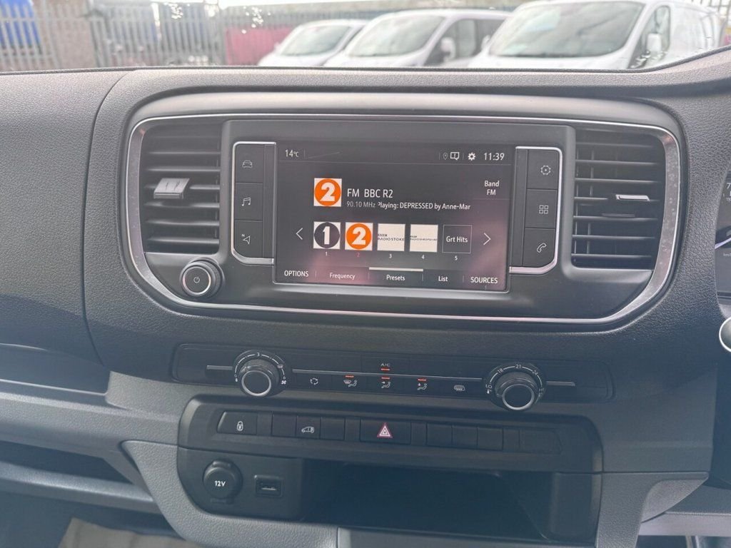 Used Vauxhall Vivaro 2021 for sale - 77408002: Photo 10