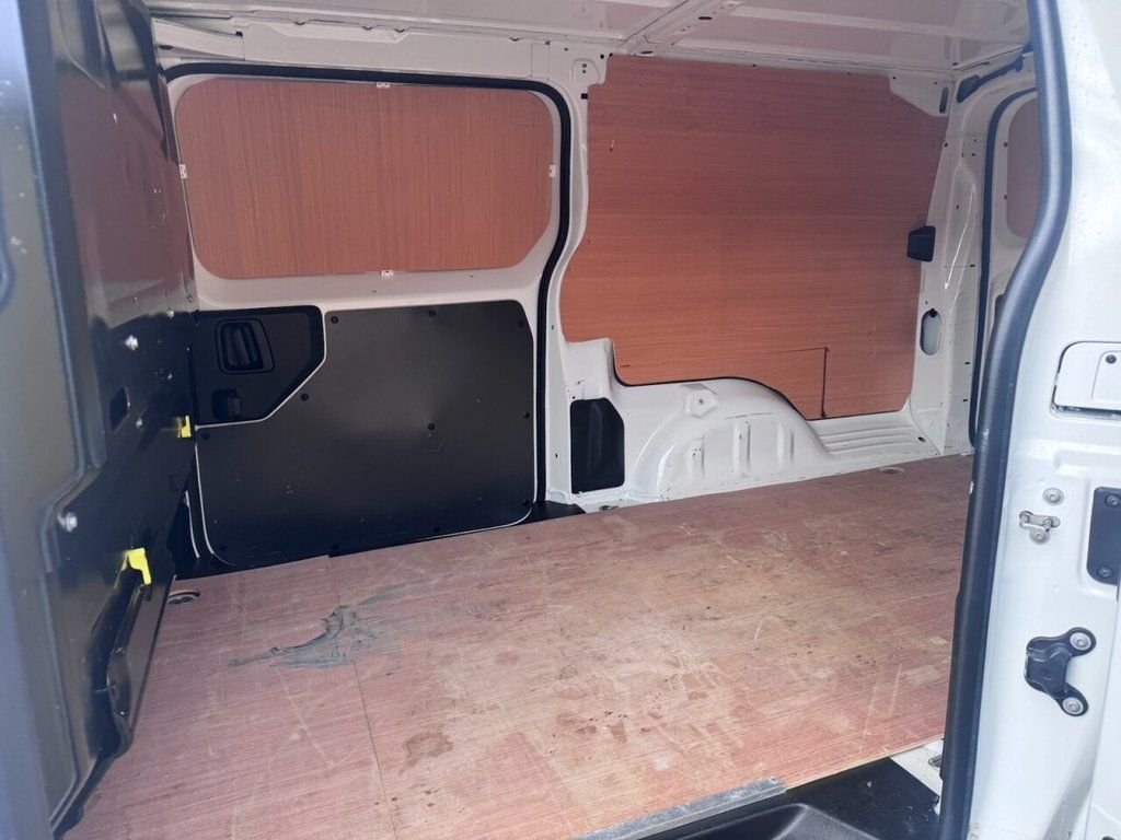 Used Vauxhall Vivaro 2021 for sale - 77408002: Photo 15