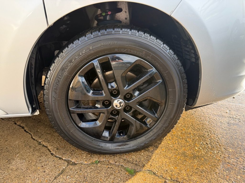 Used Vauxhall Vivaro 2018 for sale - 77436917: Photo 21