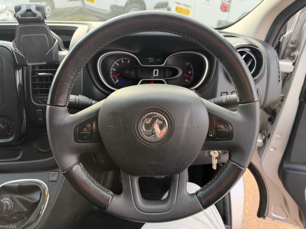 Used Vauxhall Vivaro 2018 for sale - 77436917: Photo 8