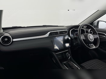 Used MG MG ZS 2023 for sale - 76140335: Photo