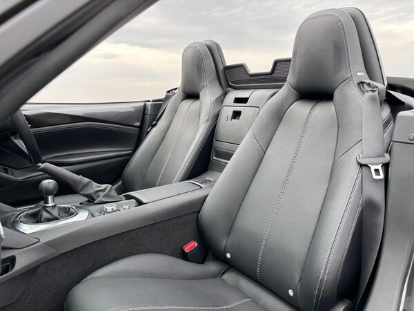 Used Mazda MX-5 2022 for sale - 75562870: Photo 8