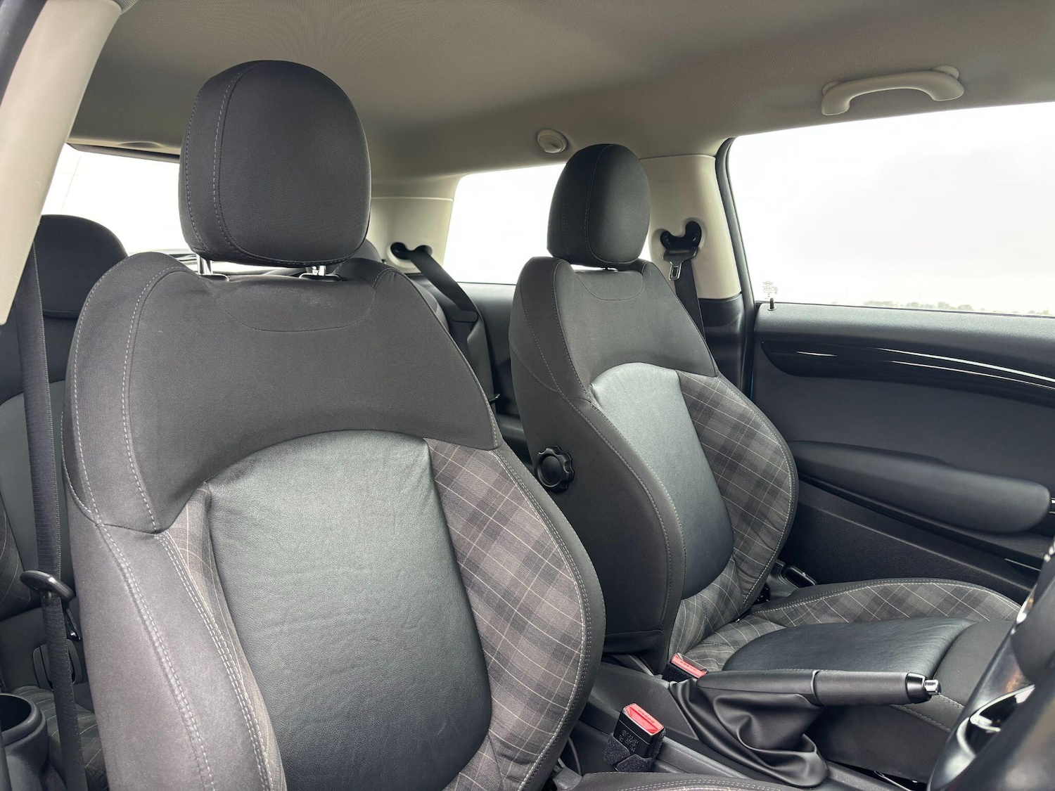 Used MINI Hatch 2016 for sale - 76539066: Photo 8