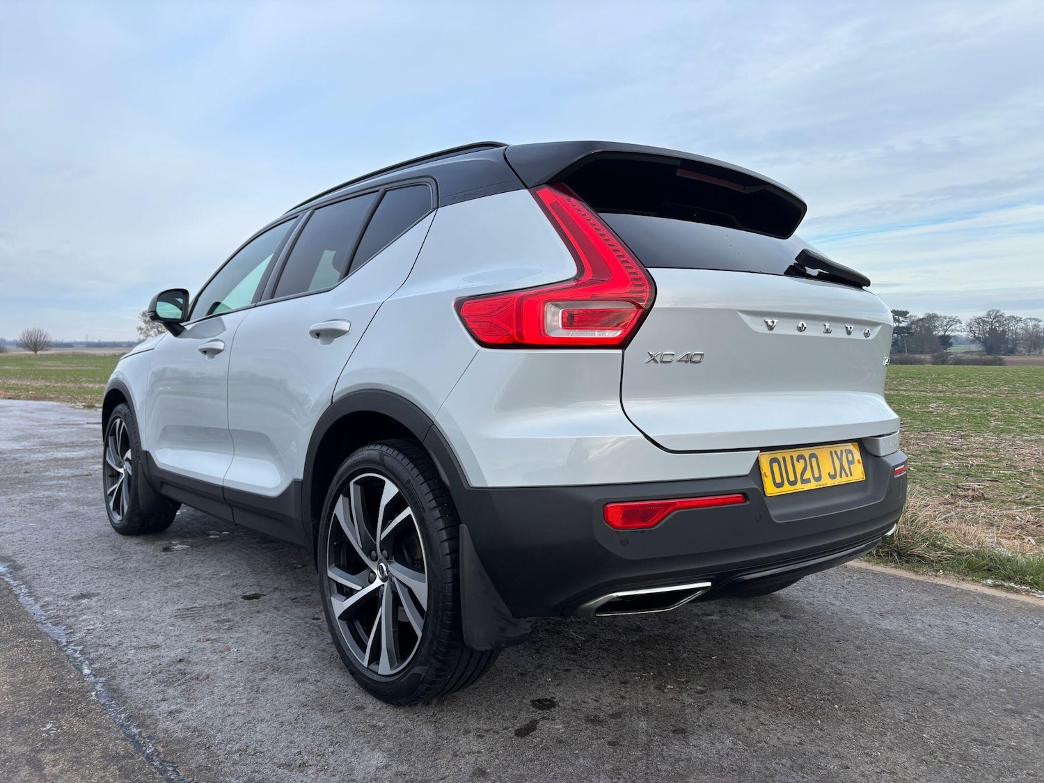 Used Volvo XC40 2020 for sale - 77120428: Photo 4