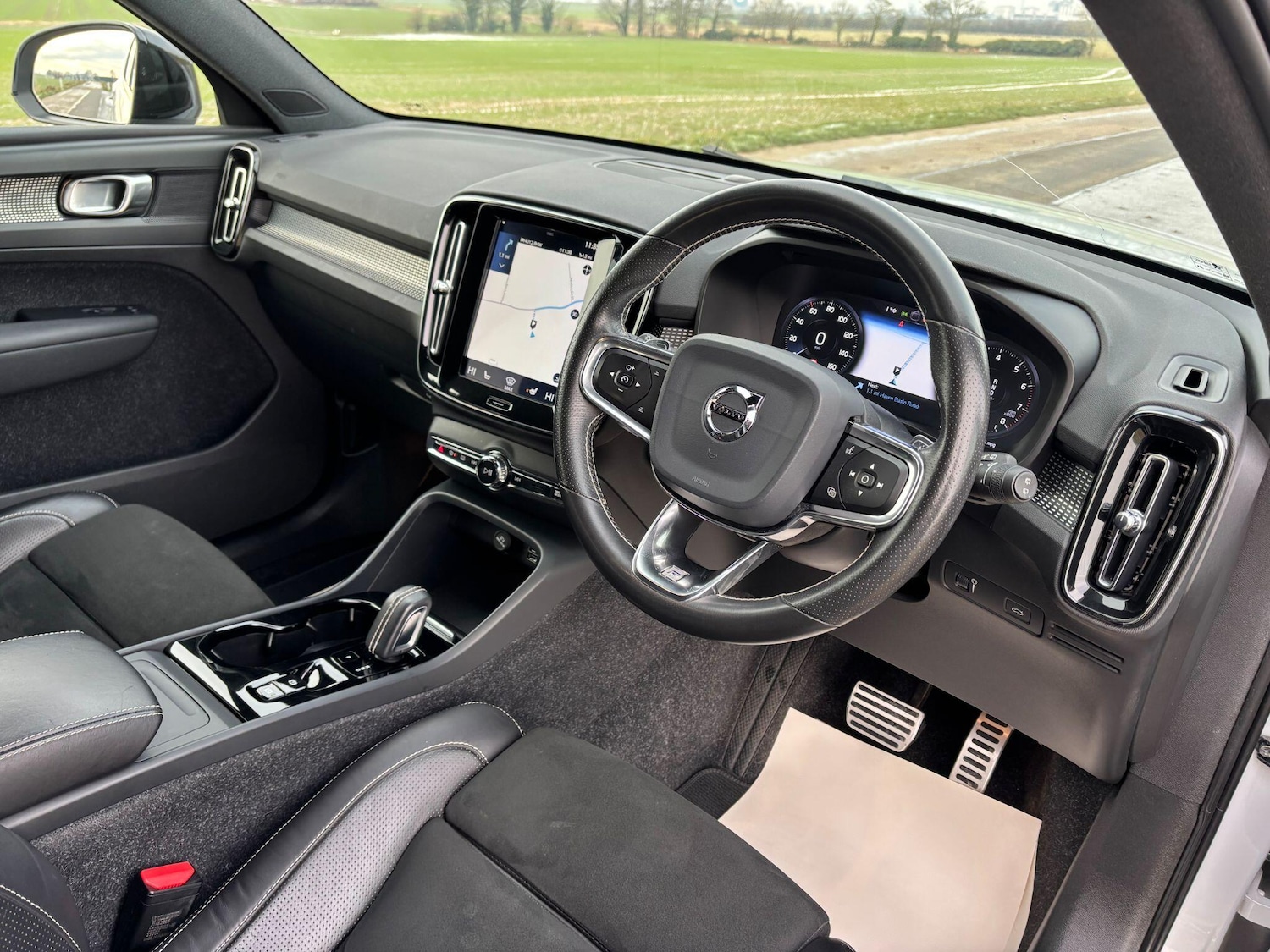 Used Volvo XC40 2020 for sale - 77120428: Photo 5