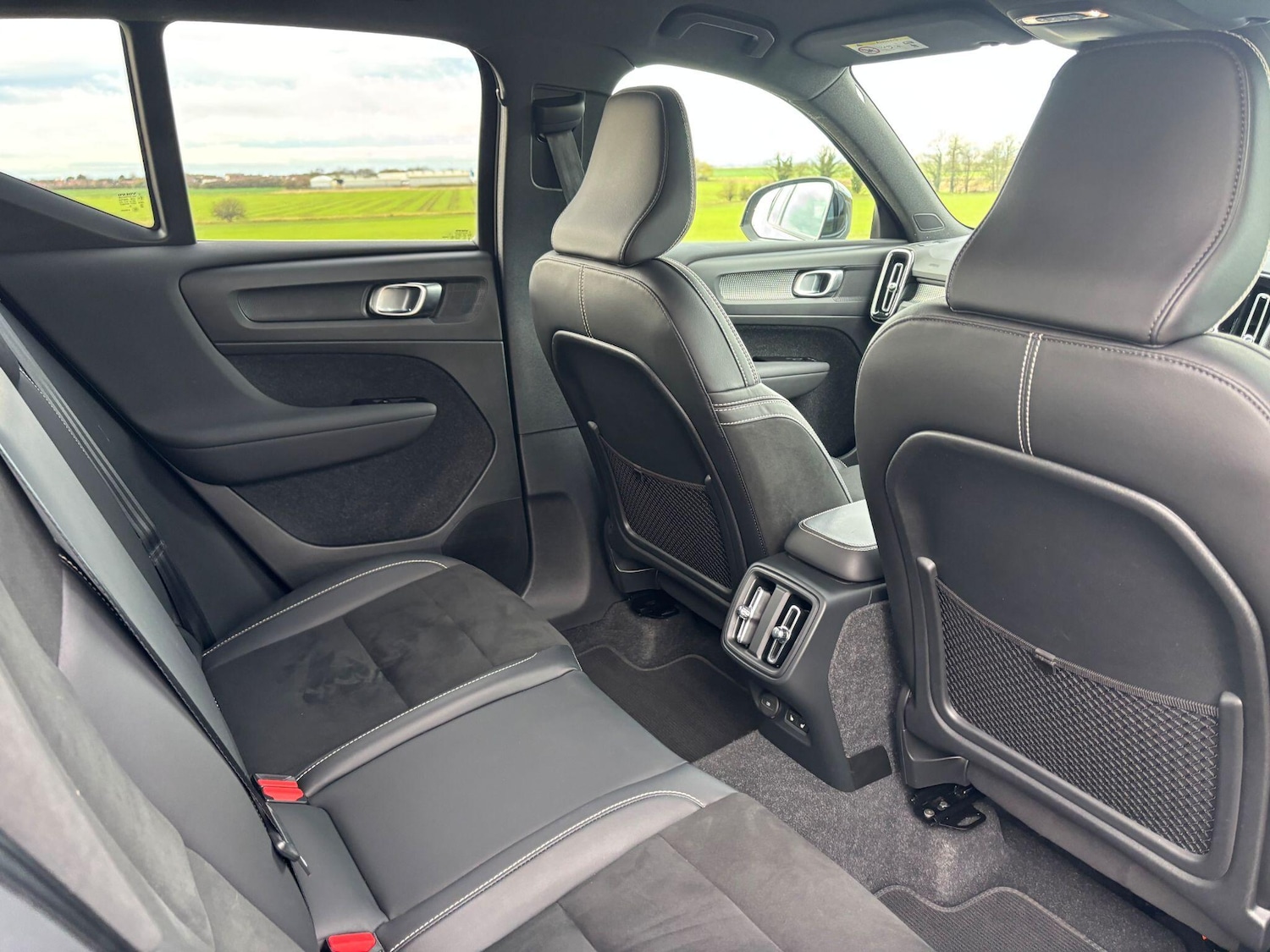 Used Volvo XC40 2021 for sale - 76771755: Photo 13