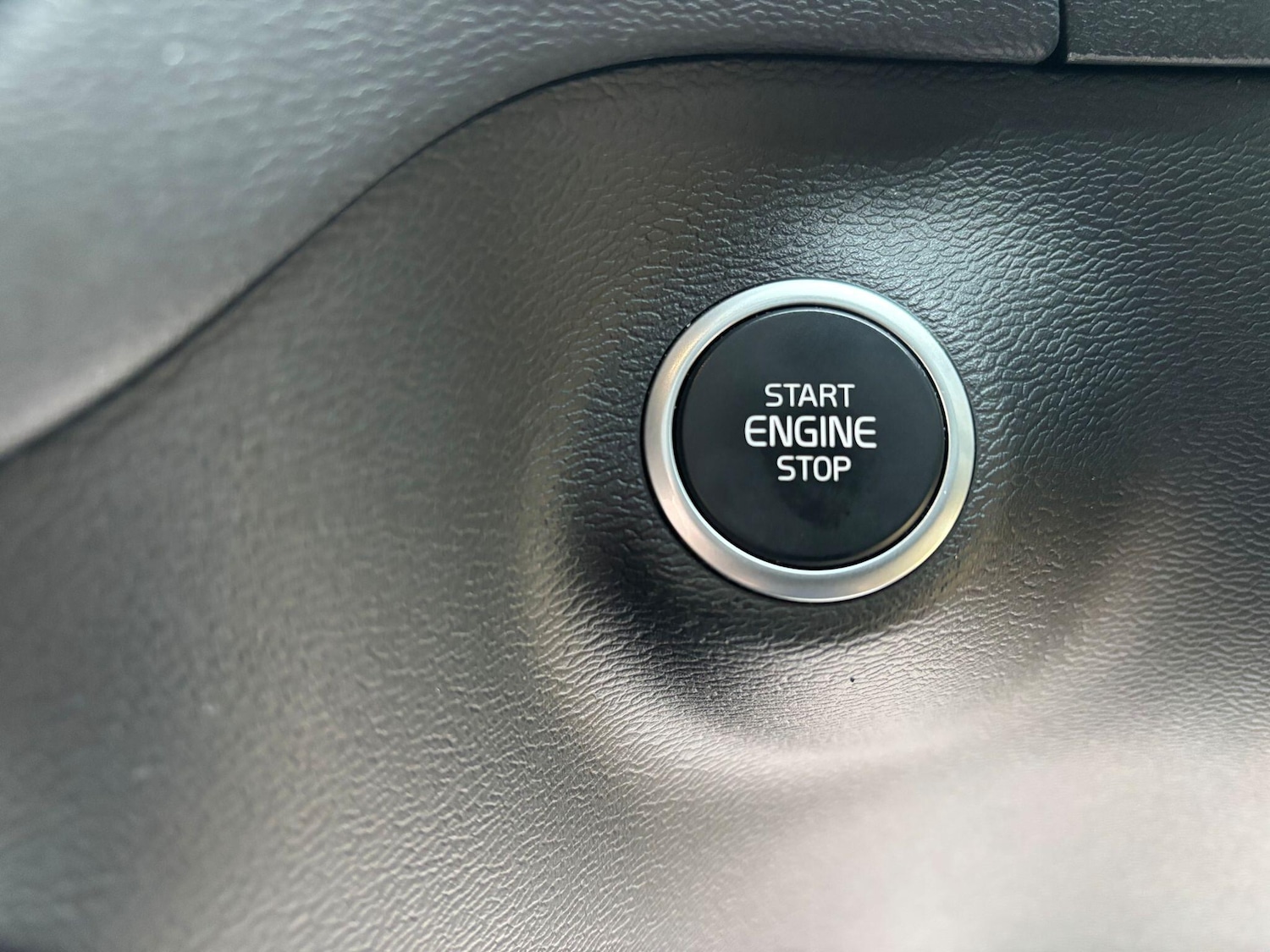 Used Volvo XC40 2021 for sale - 76771755: Photo 23