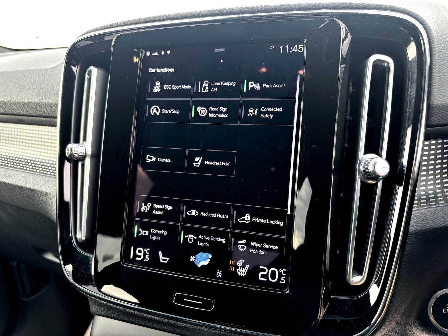 Used Volvo XC40 2021 for sale - 76771755: Photo 27