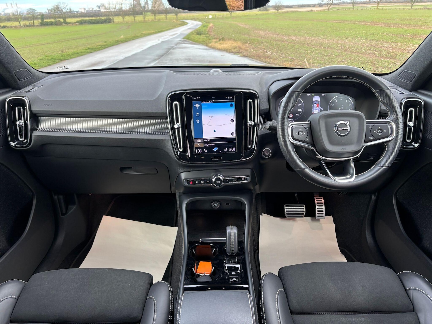 Used Volvo XC40 2021 for sale - 76771755: Photo 9