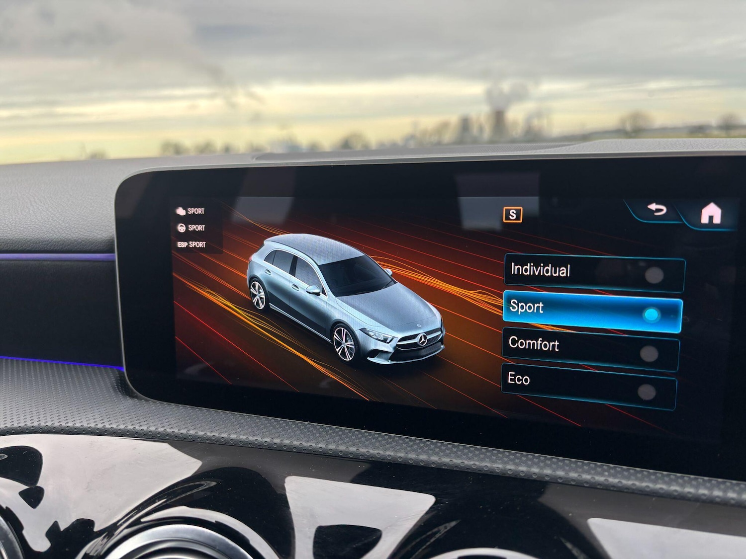 Used Mercedes-Benz A-Class for sale - 76965408: Photo 36