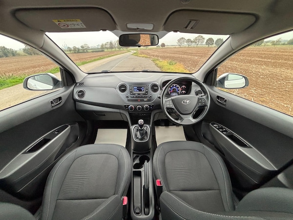 Used Hyundai i10 2019 for sale - 76283593: Photo 10