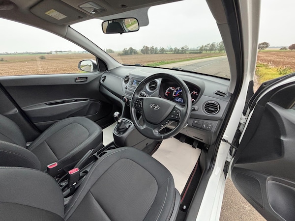 Used Hyundai i10 2019 for sale - 76283593: Photo 6