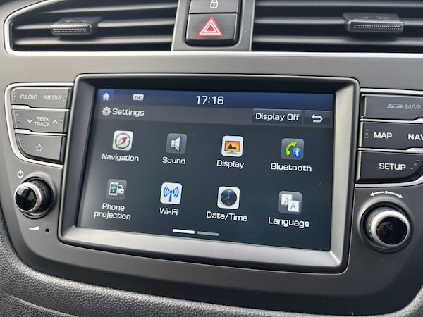 Used Hyundai i20 2018 for sale - 75414015: Photo 27