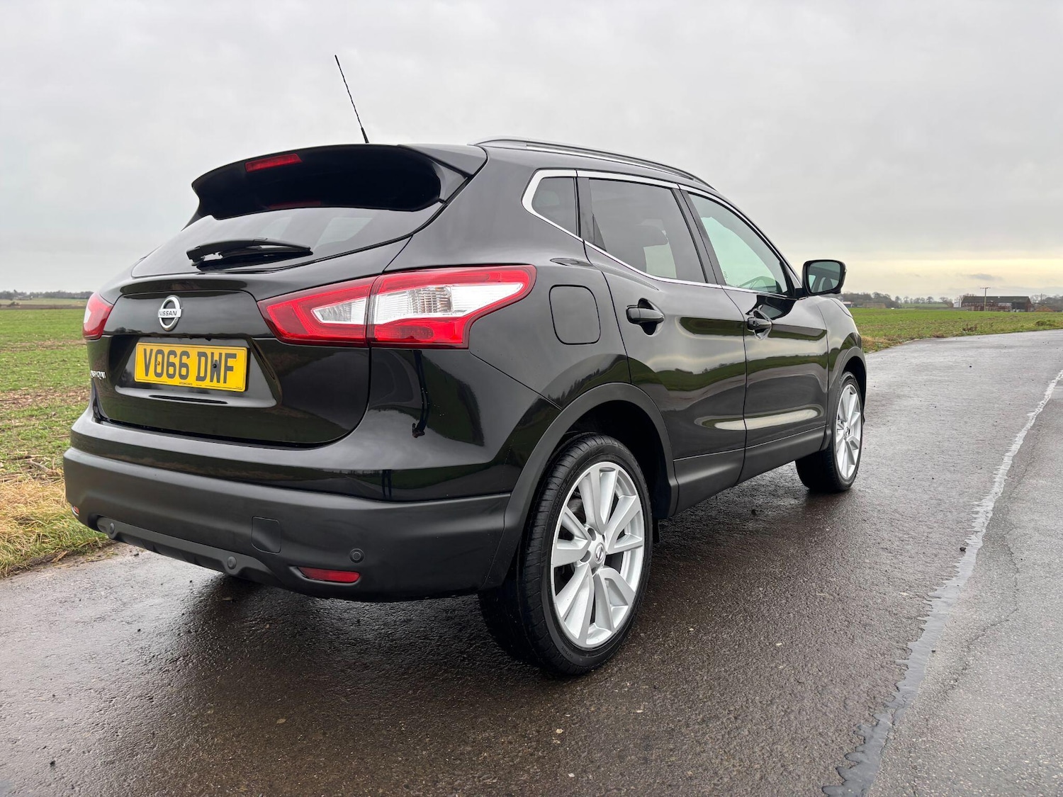 Used Nissan Qashqai for sale - 76997291: Photo 2