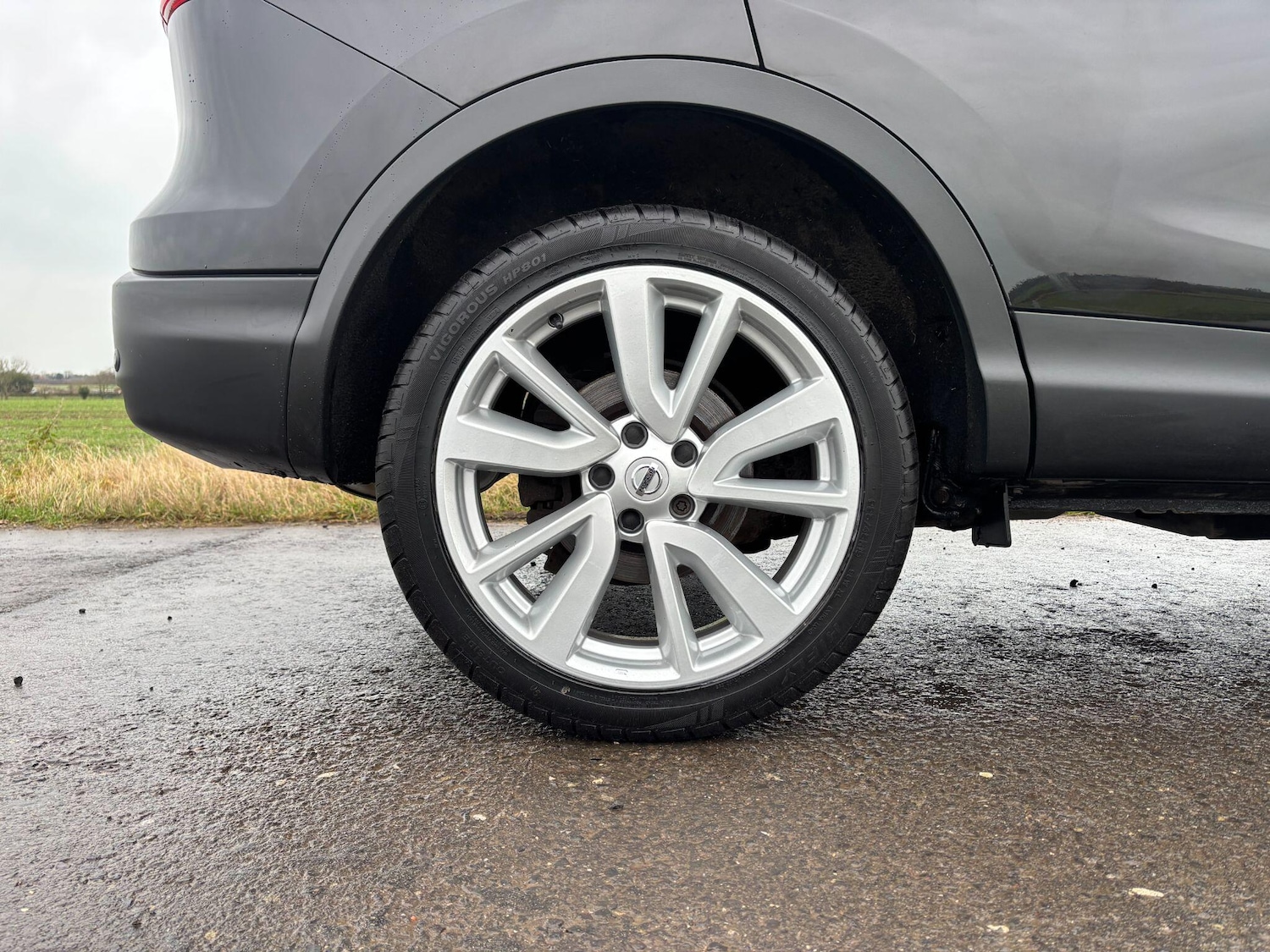 Used Nissan Qashqai for sale - 76997291: Photo 32