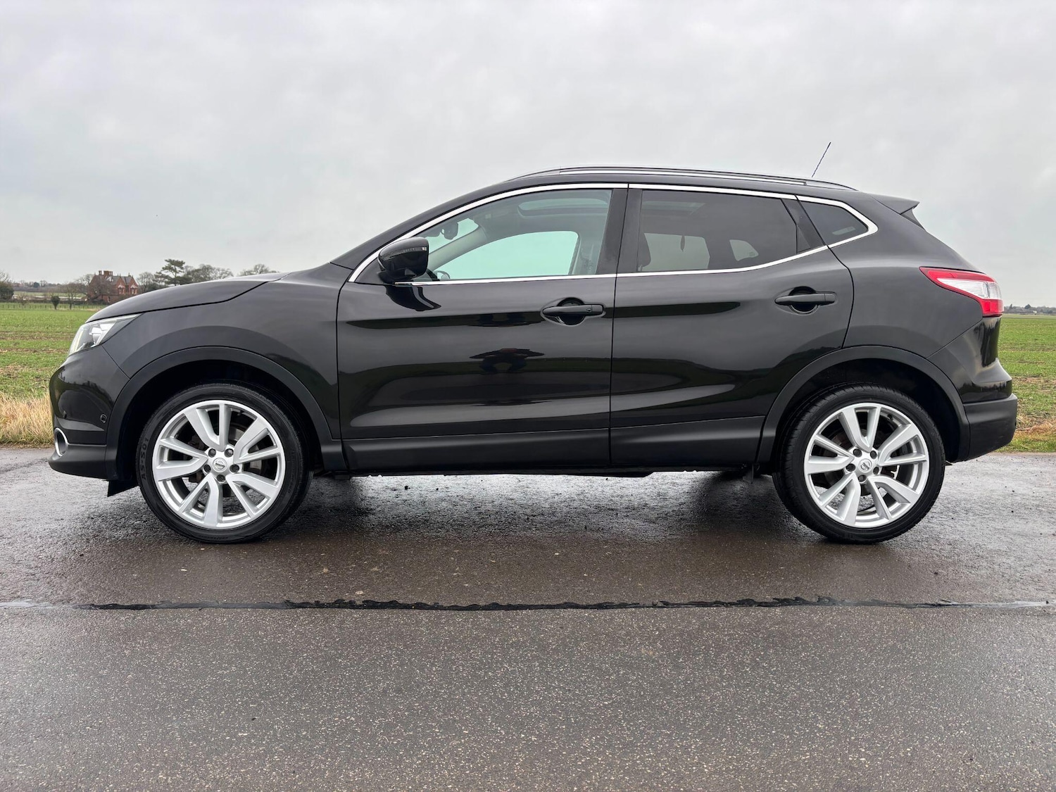 Used Nissan Qashqai for sale - 76997291: Photo 35