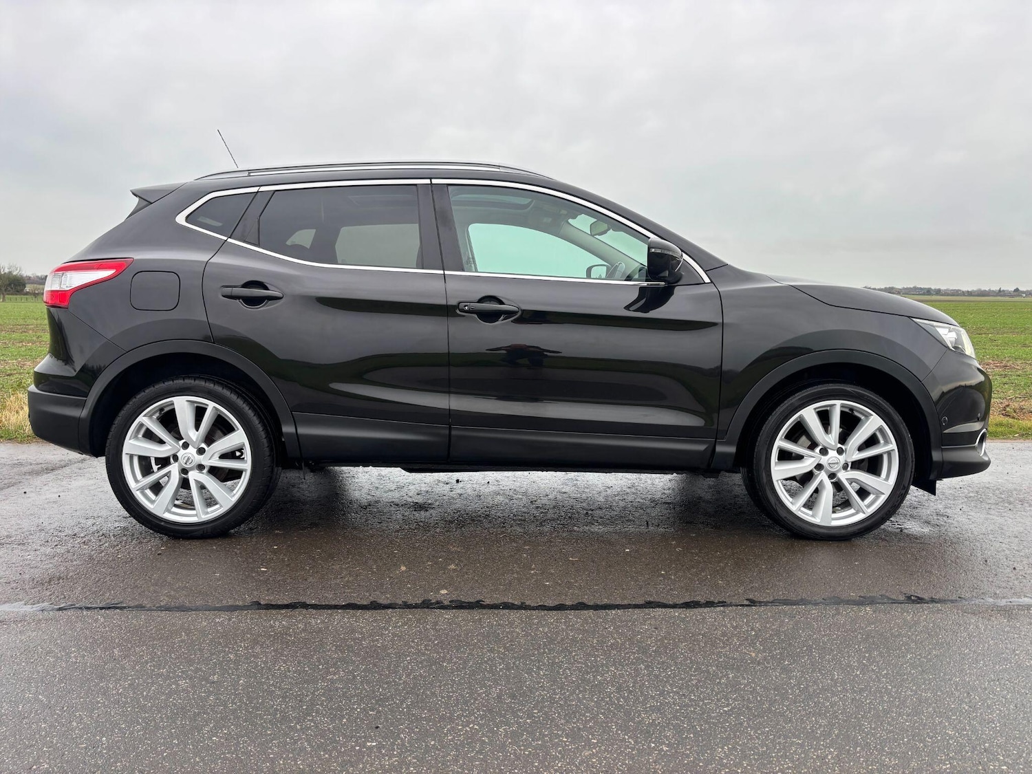 Used Nissan Qashqai for sale - 76997291: Photo 37