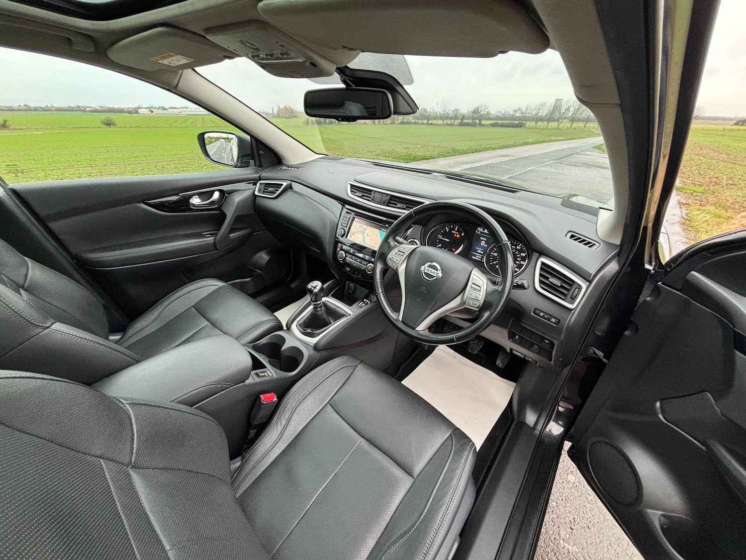 Used Nissan Qashqai for sale - 76997291: Photo 6