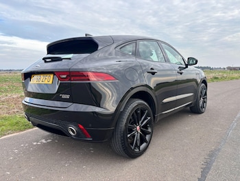 Used Jaguar E-Pace 2018 for sale - 76188884: Photo 2