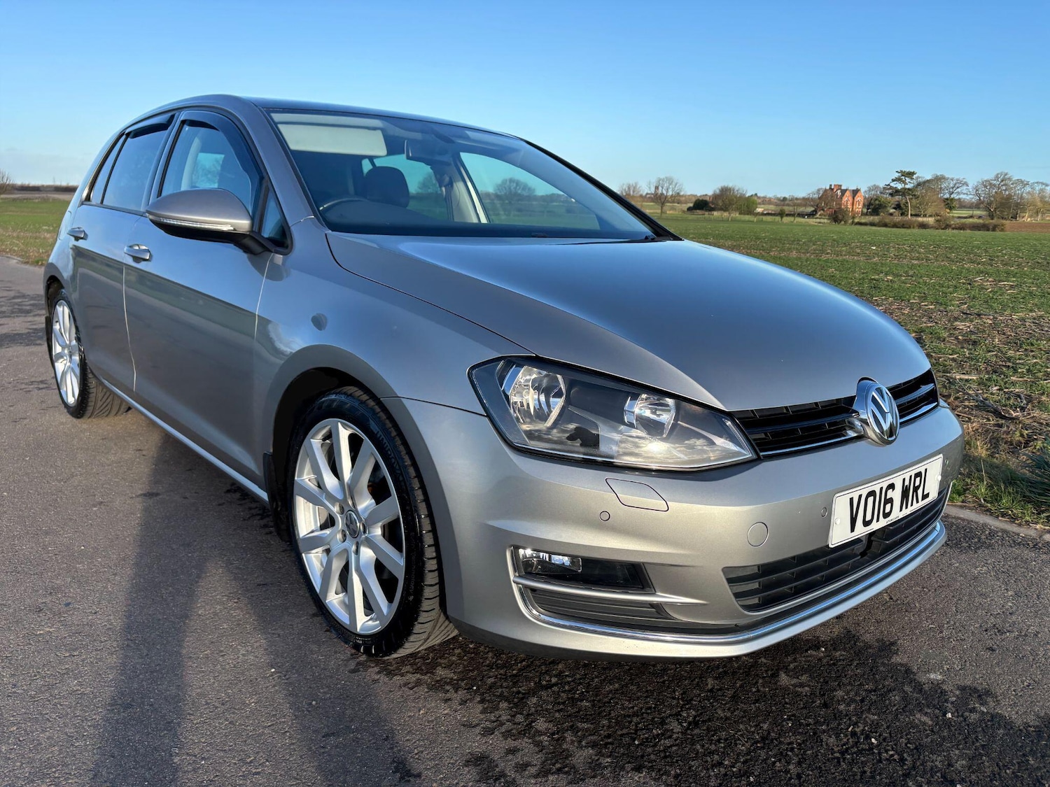 Used Volkswagen Golf 2016 for sale - 76898545: Photo 1
