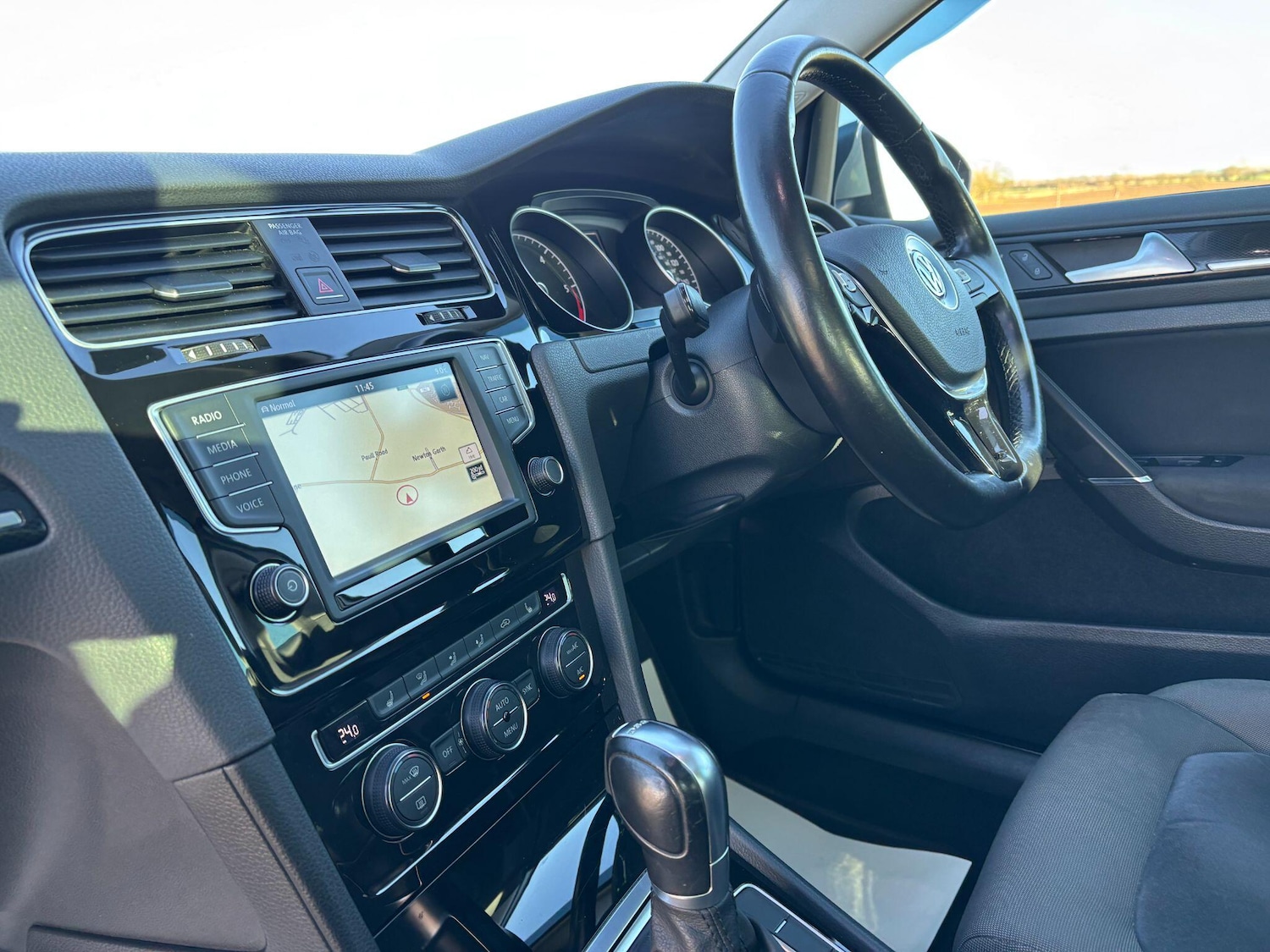 Used Volkswagen Golf 2016 for sale - 76898545: Photo 17