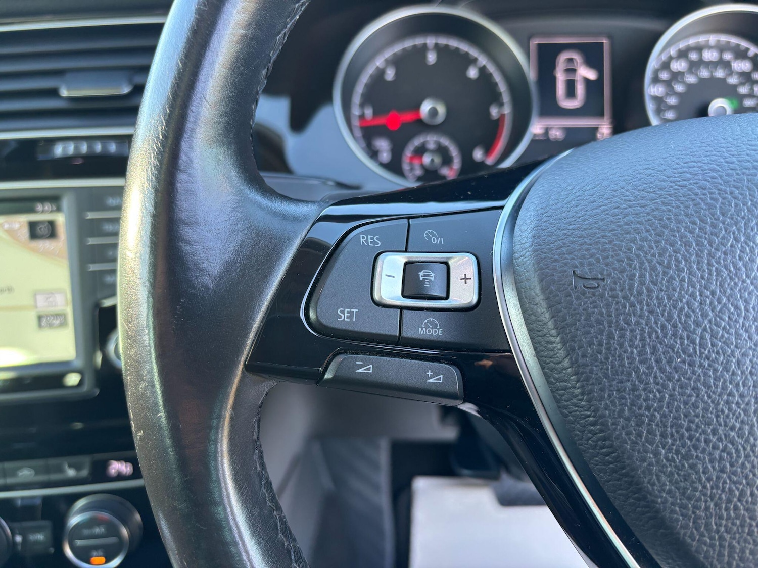 Used Volkswagen Golf 2016 for sale - 76898545: Photo 19