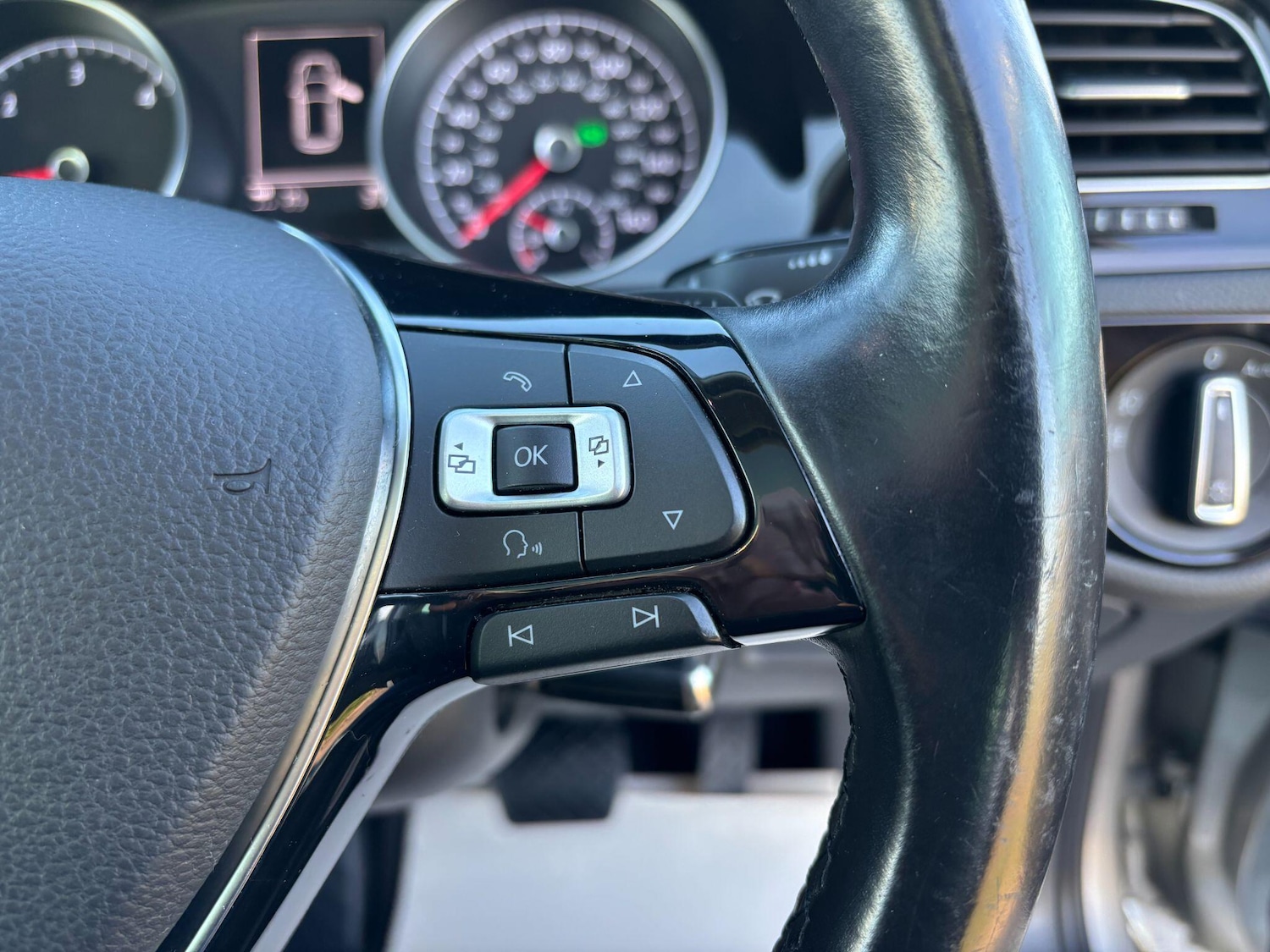 Used Volkswagen Golf 2016 for sale - 76898545: Photo 20