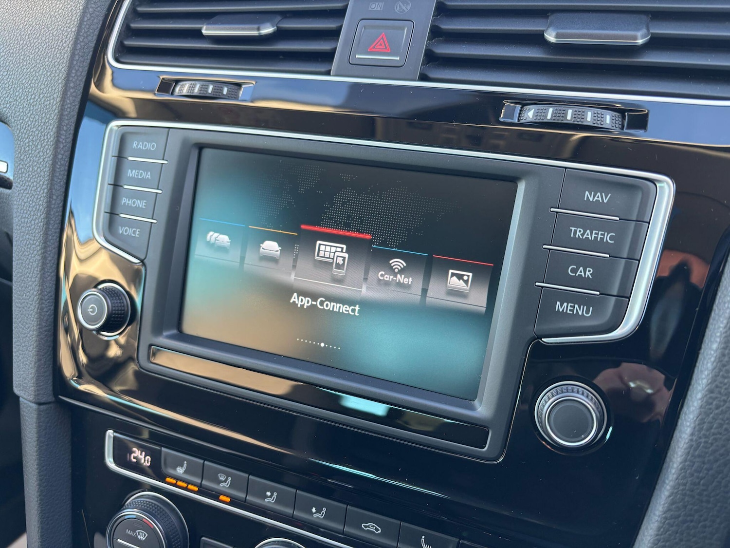 Used Volkswagen Golf 2016 for sale - 76898545: Photo 28